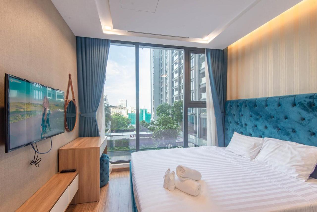 Luxury Serviced Apartment Vinhomes Metropolis Premium Hanoi Exteriör bild