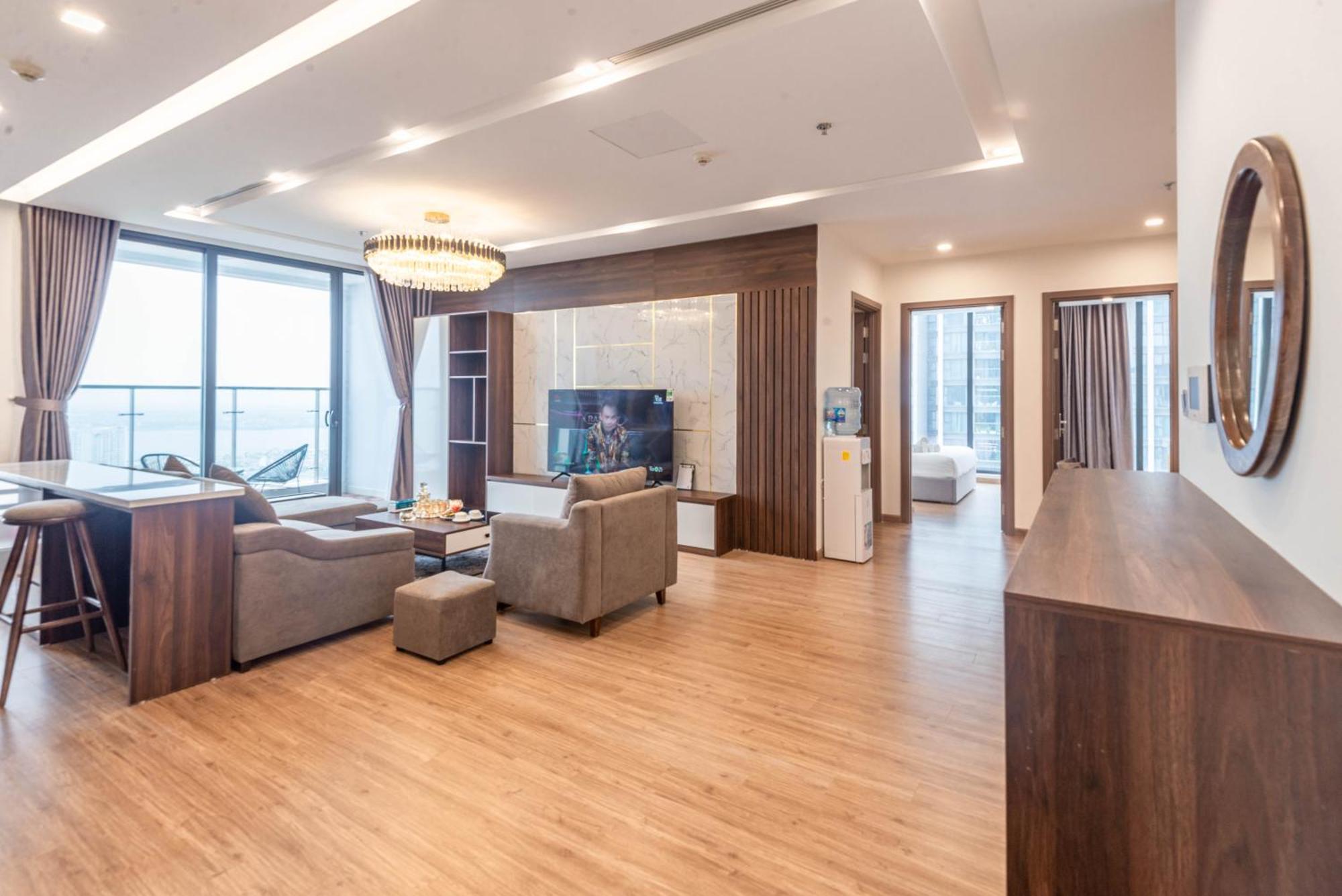 Luxury Serviced Apartment Vinhomes Metropolis Premium Hanoi Exteriör bild